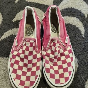 Vans slip on checkered hot pink